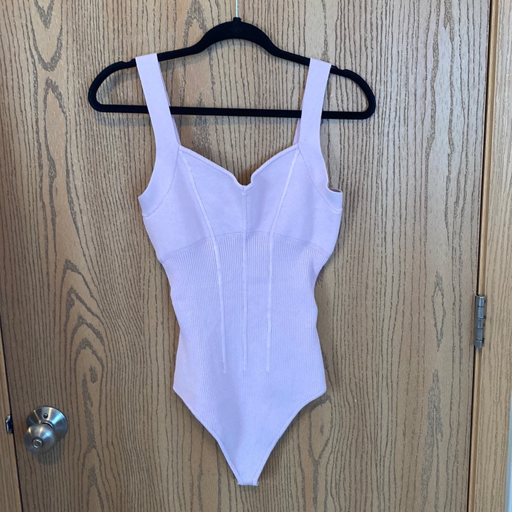 Abercrombie NWOT lavender bodysuit